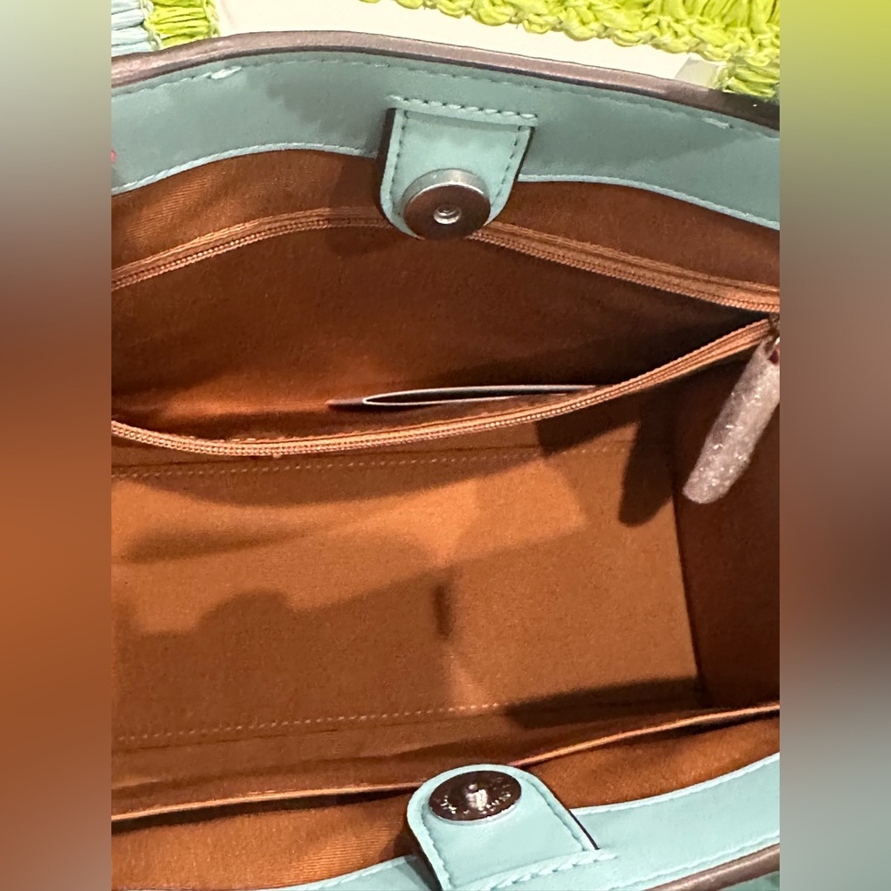 !!SOLD!!!Coach NWT Smith Straw Tote/Crossbody Bag Sold Out COLOR - Picture 10 of 11